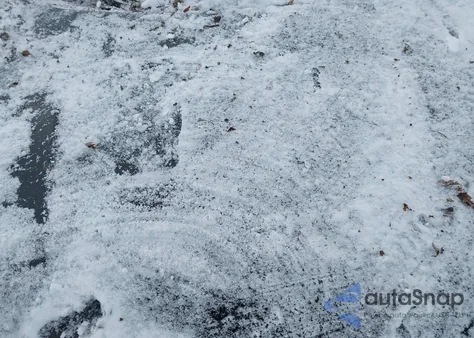 2014 Hyundai Sonata Hybrid z USA, uszkodzony, nr VIN KMHEC4A40EA113921